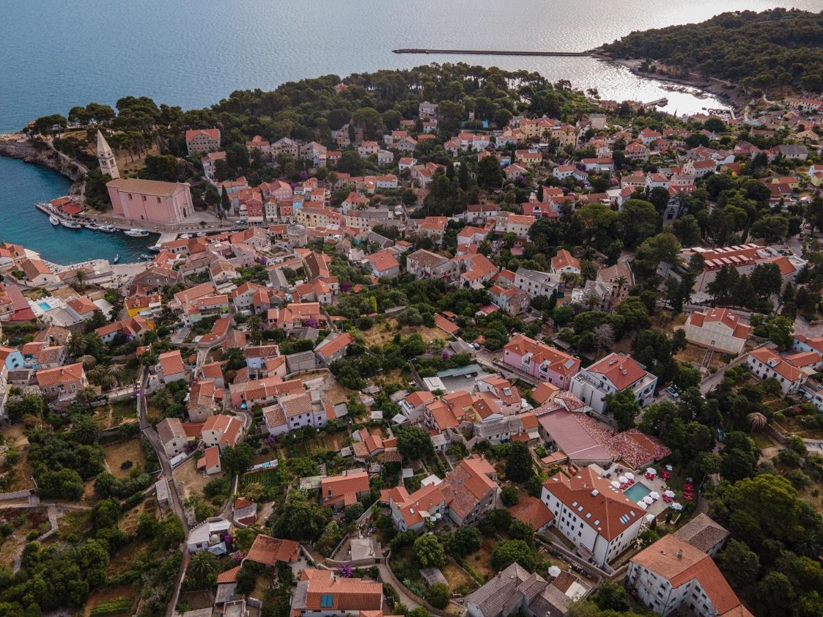 Dolphin Suites Veli Lošinj Extérieur photo