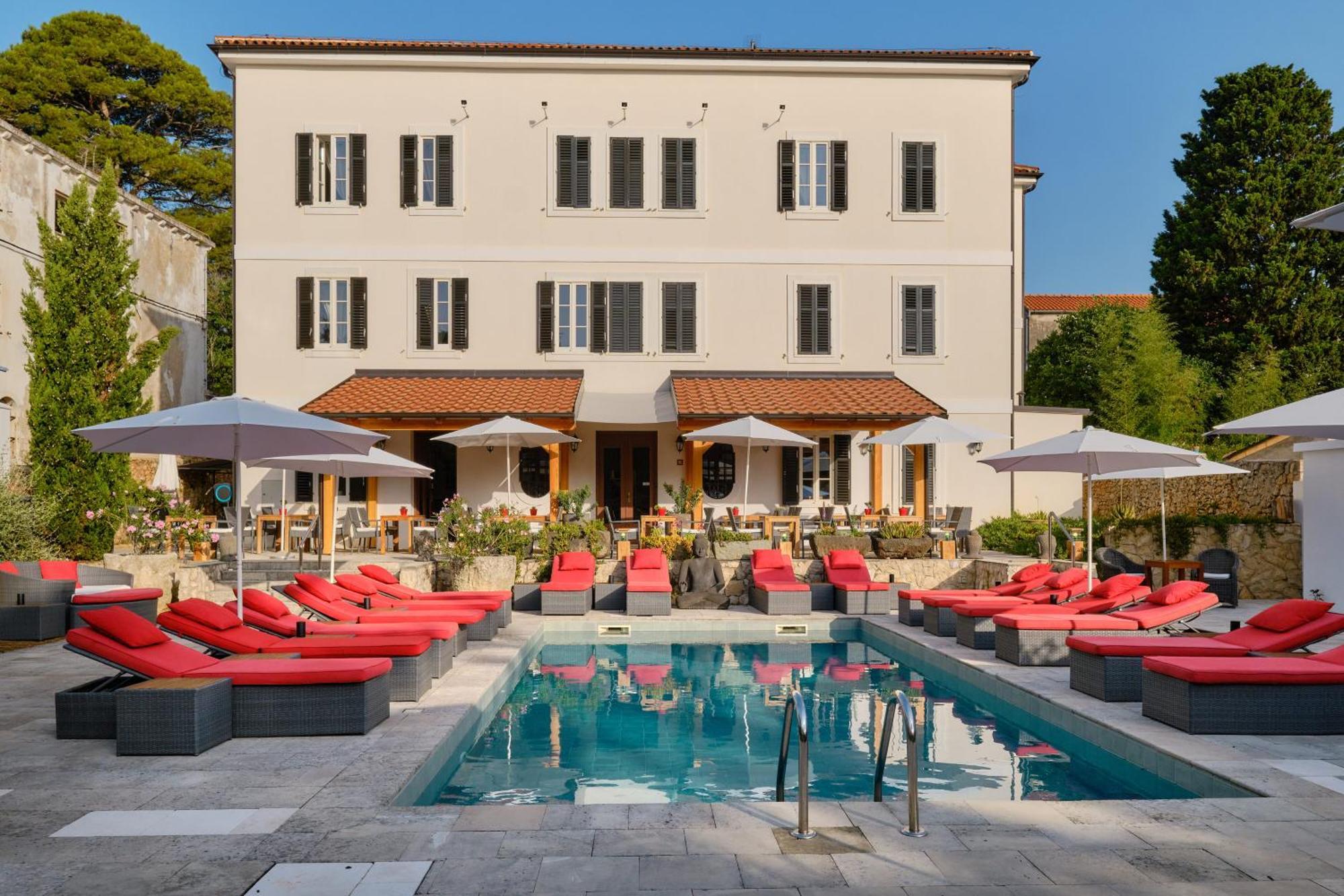 Dolphin Suites Veli Lošinj Extérieur photo